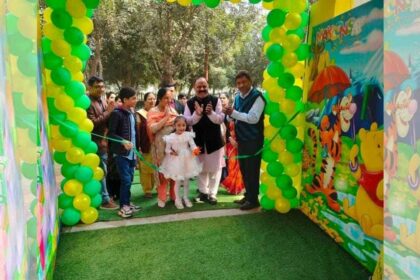 Unlocking-early-brilliance-Makoons-Play-School-Launches-New-Center-in-Noida-Sector-135!-